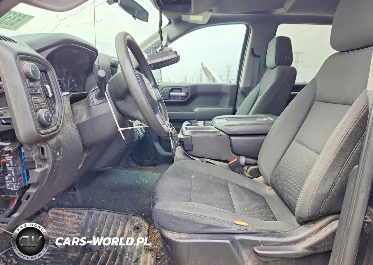 2021 Chevrolet Silverado K1500 Custom VIN:3GCUYBEF8MG143203 - 7