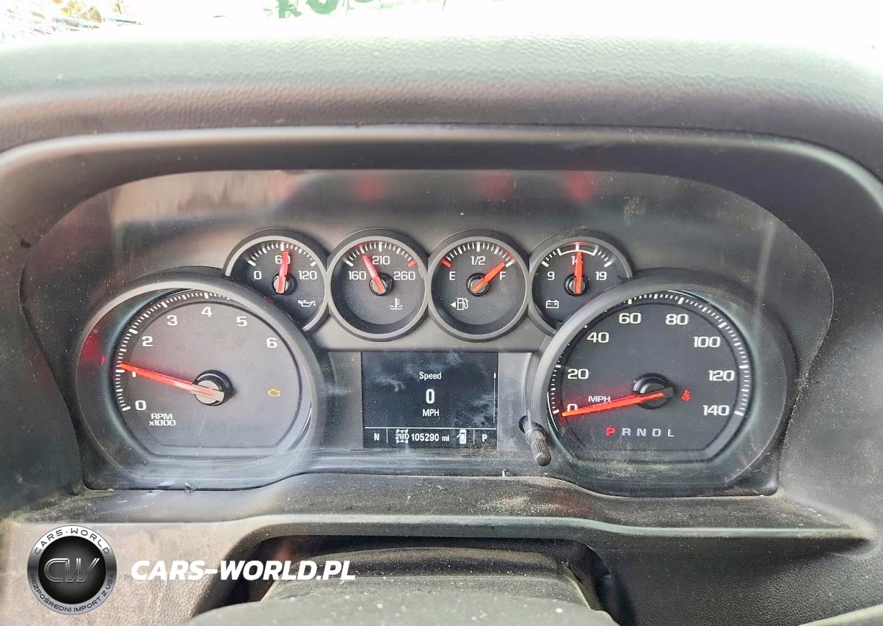 2021 Chevrolet Silverado K1500 Custom VIN:3GCUYBEF8MG143203 - 9