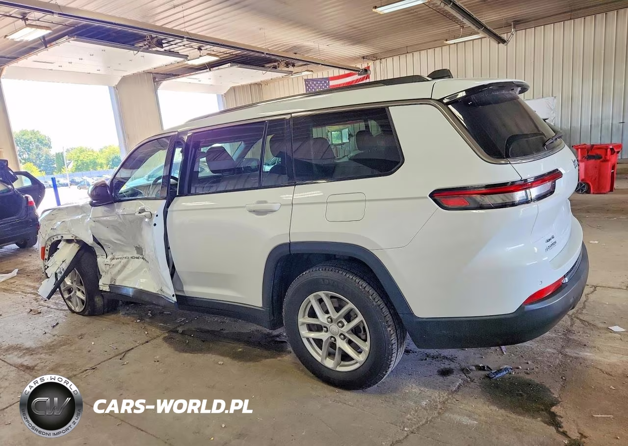 2023 Jeep Grand Cherokee L Laredo VIN:1C4RJKAG7P8882002 - 2