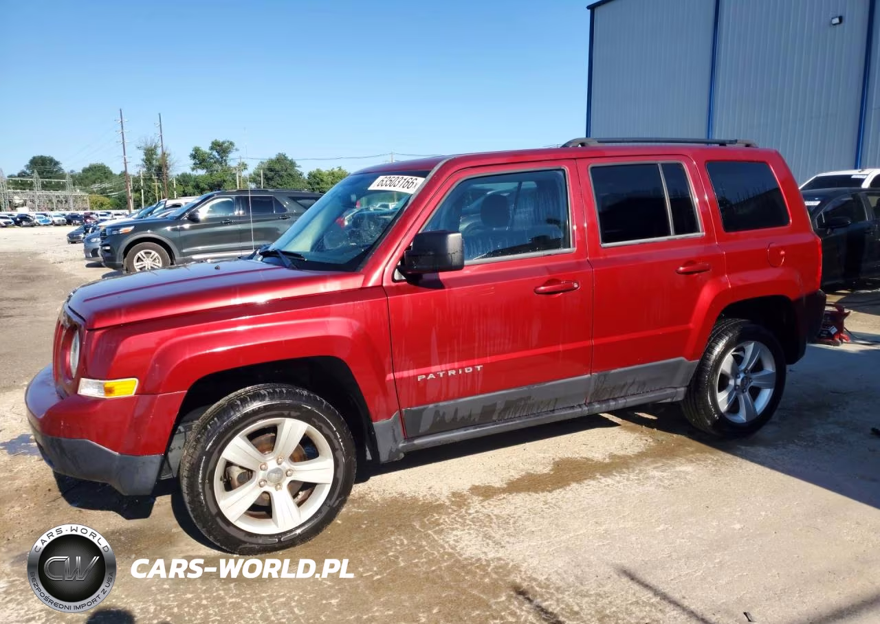 2015 Jeep Patriot Latitude – zdjęcie 1 z 13