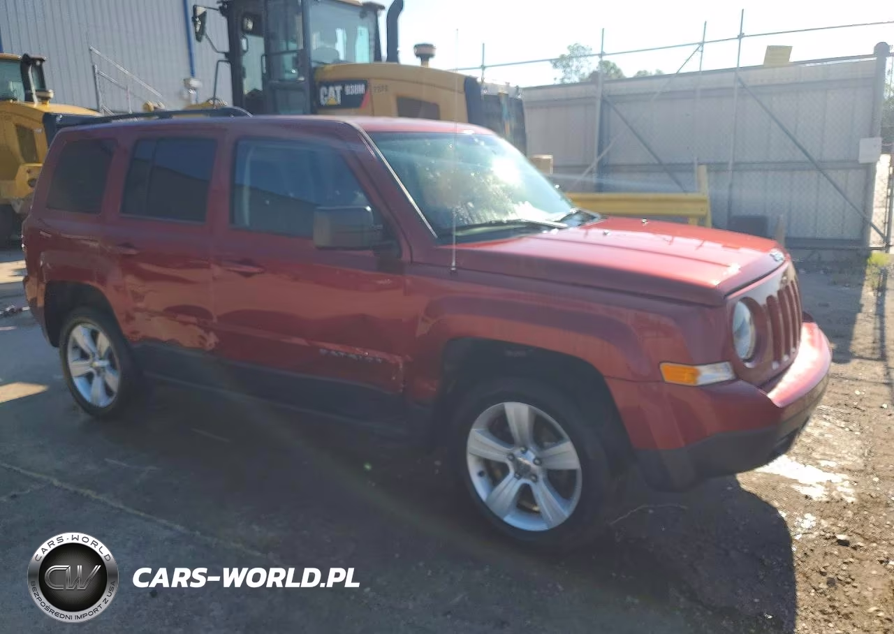 2015 Jeep Patriot Latitude VIN:1C4NJRFB2FD357679 - 4