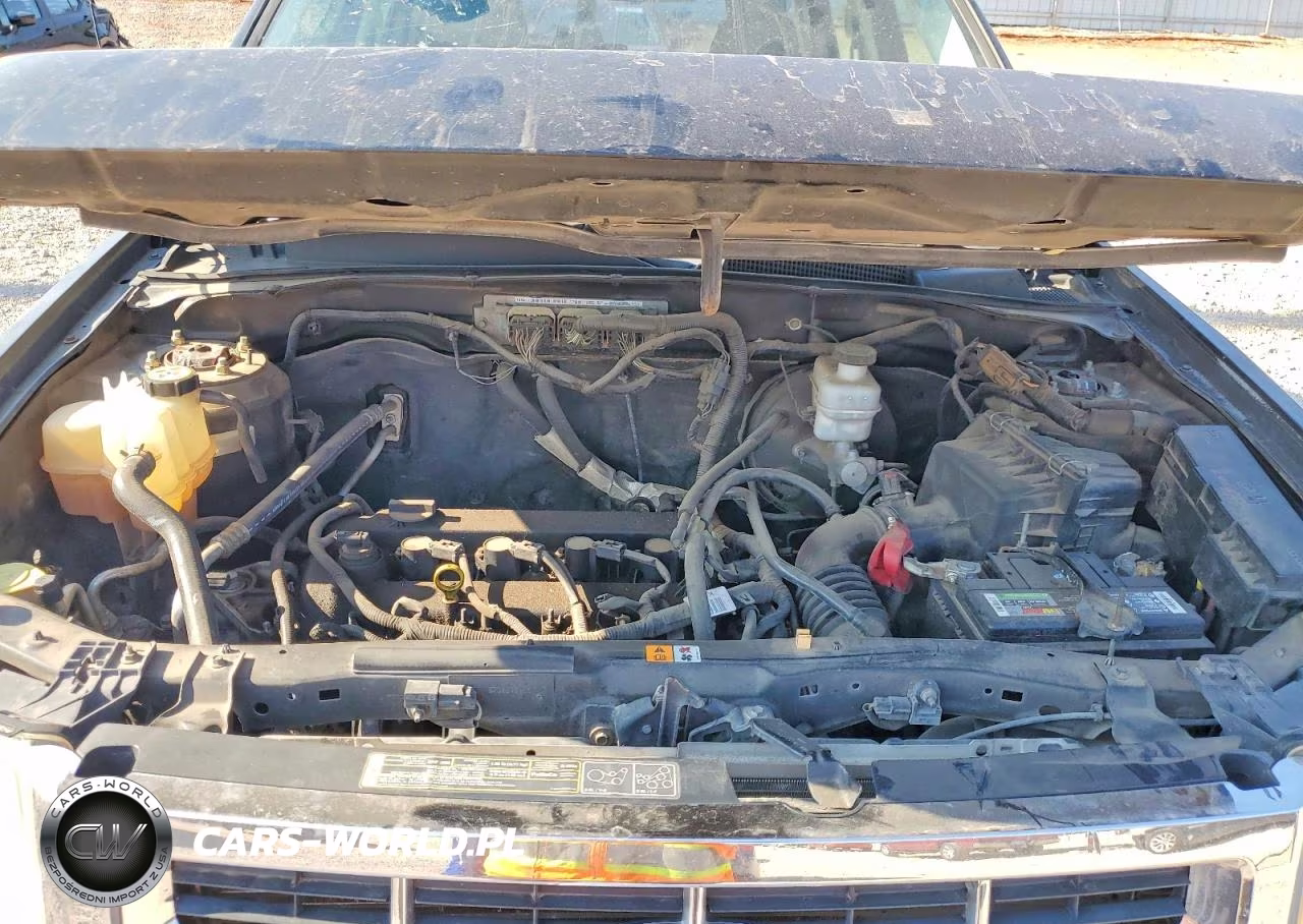 2011 Ford Escape Xls VIN:1FMCU0C73BKC29415 - 12