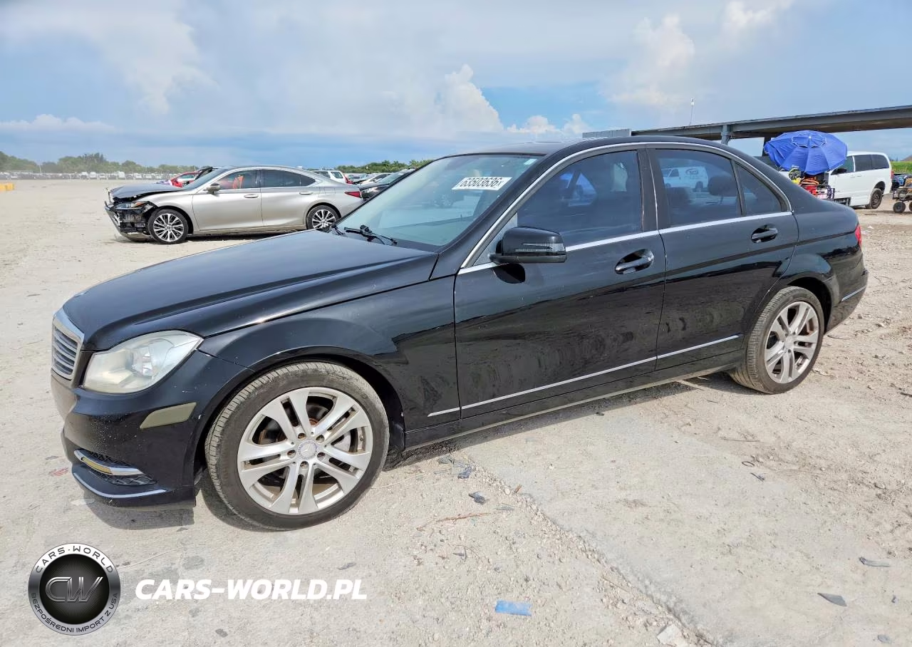 2013 Mercedes-Benz C 250