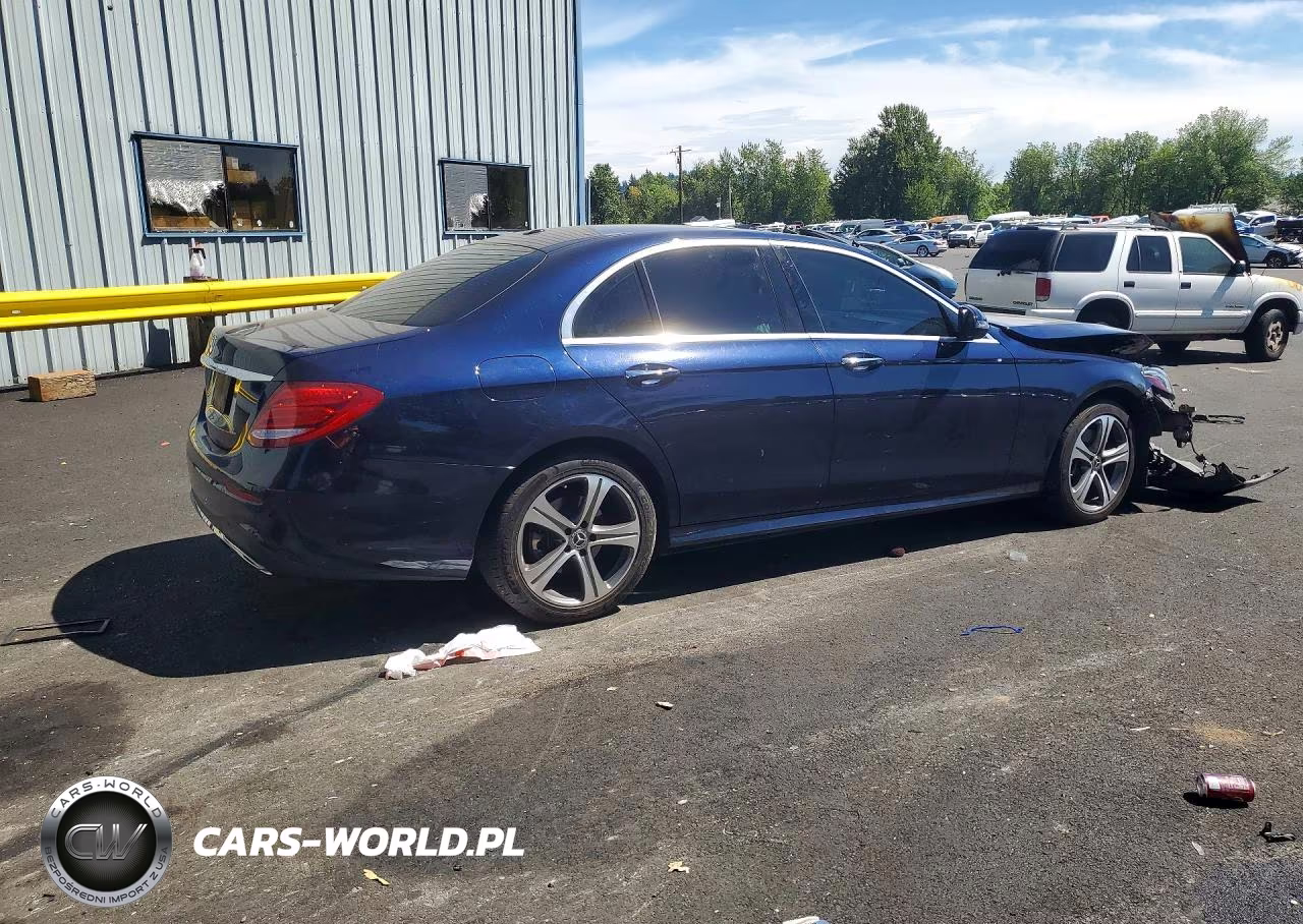 2018 Mercedes-Benz E 300 VIN:WDDZF4JB1JA446432 - 3