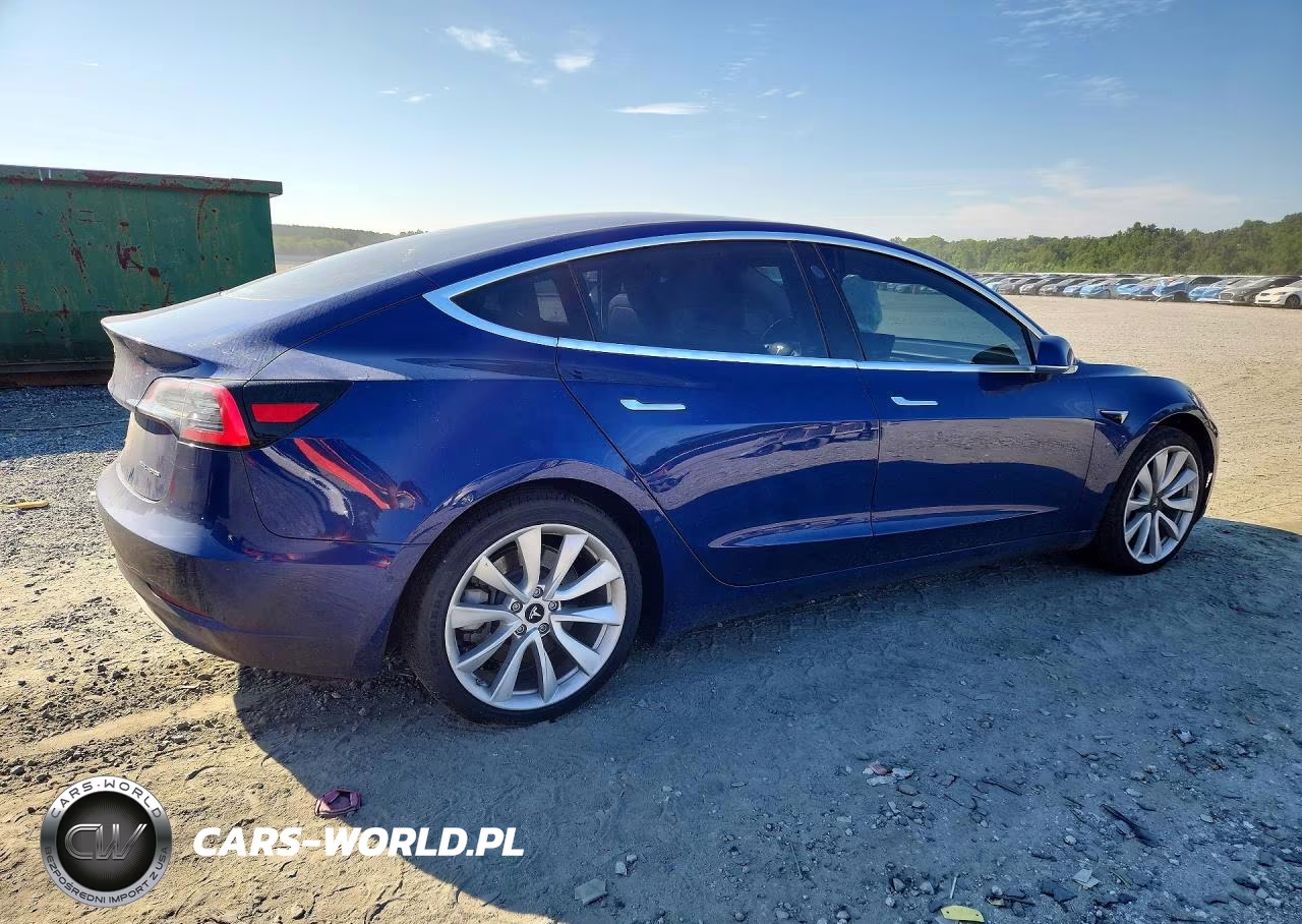 2018 Tesla Model 3 VIN:5YJ3E1EB1JF133867 - 3