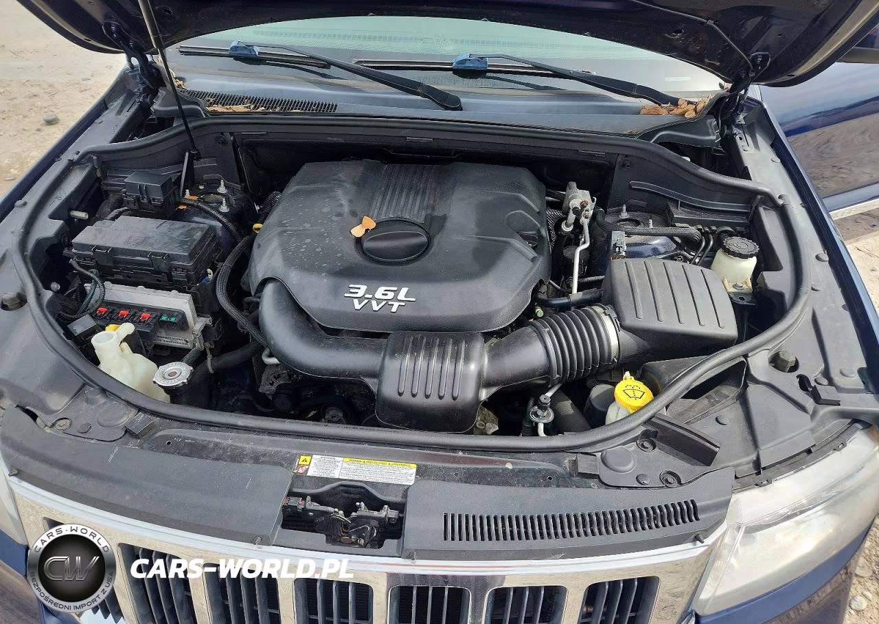 2013 Jeep Grand Cherokee Laredo VIN:1C4RJEAG4DC588583 - 12