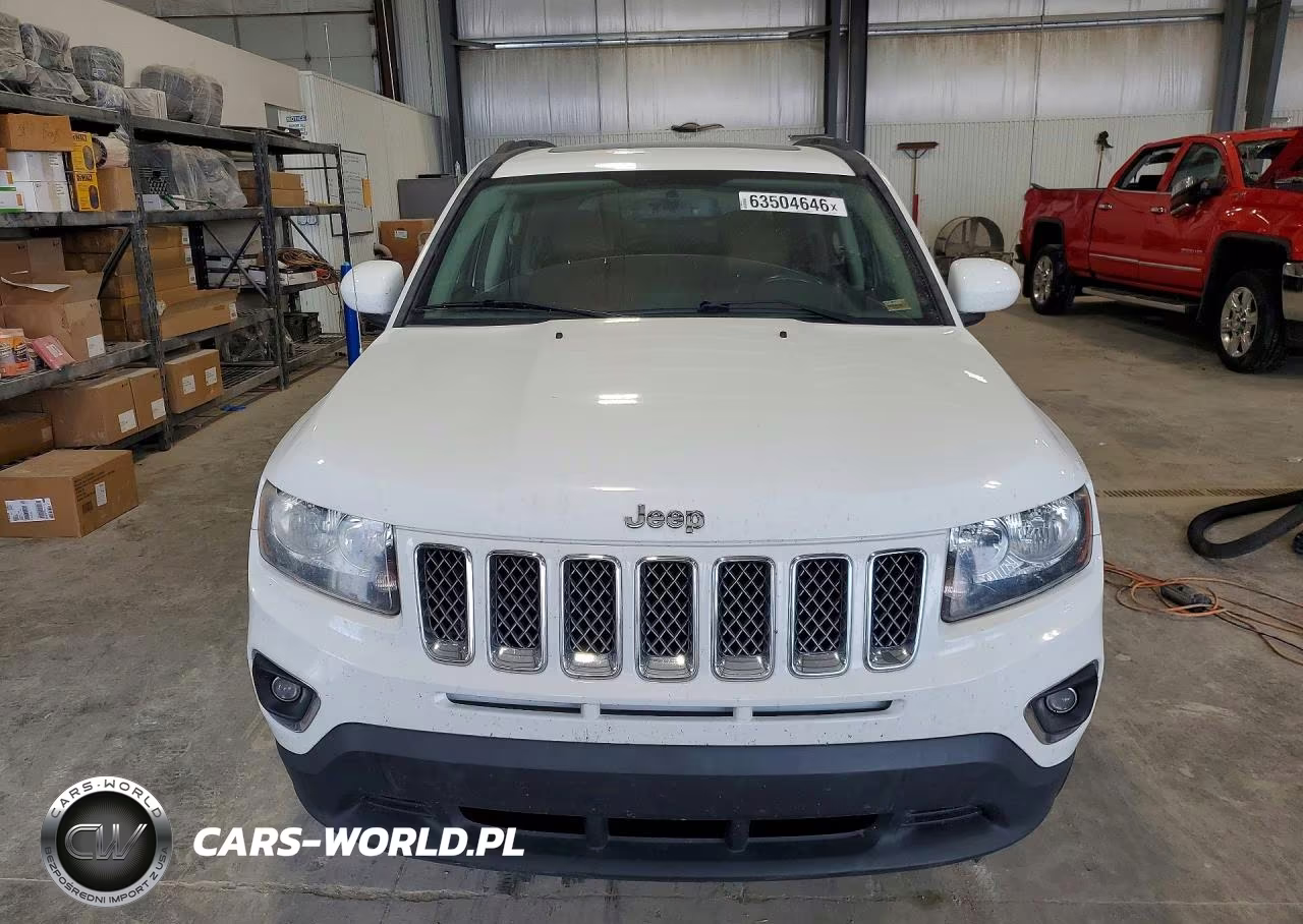 2016 Jeep Compass Latitude VIN:1C4NJDEB3GD707357 - 5