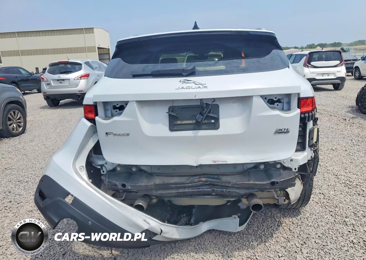 2020 Jaguar F-Pace Portfolio VIN:SADCN2GX1LA643909 - 7