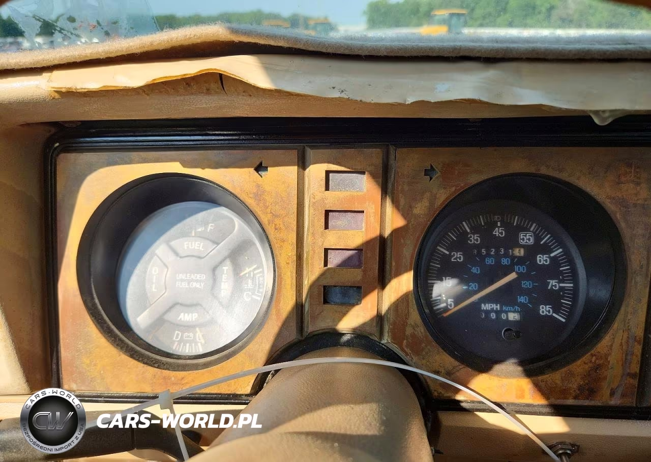 1985 Ford Bronco Ii VIN:1FMCU14S3FUA49774 - 9
