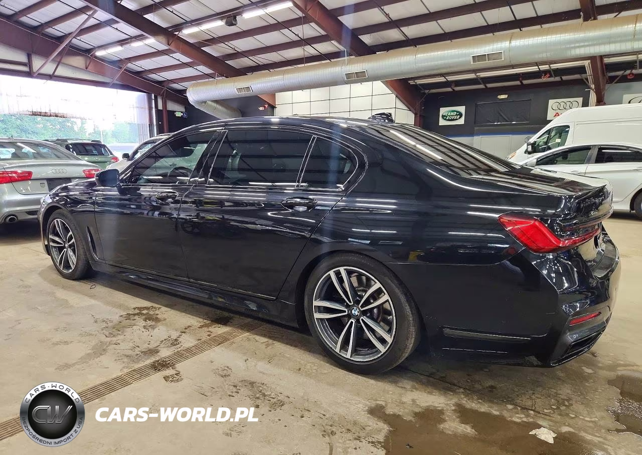 2021 BMW 750 Xi VIN:WBA7U2C07MCF68499 - 2