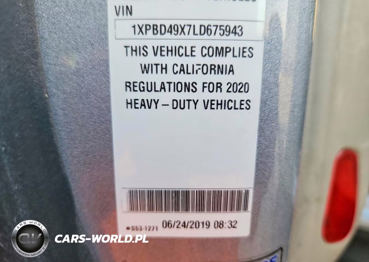 2020 Peterbilt 579 Semi Truck VIN:1XPBD49X7LD675943 - 12