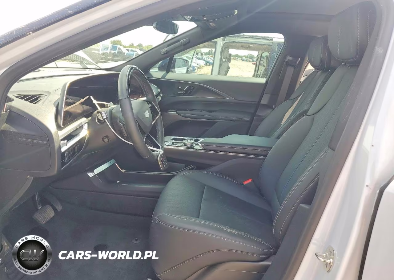 2026 Cadillac Lyriq Sport VIN:1GYKPURL4TZ308095 - 7