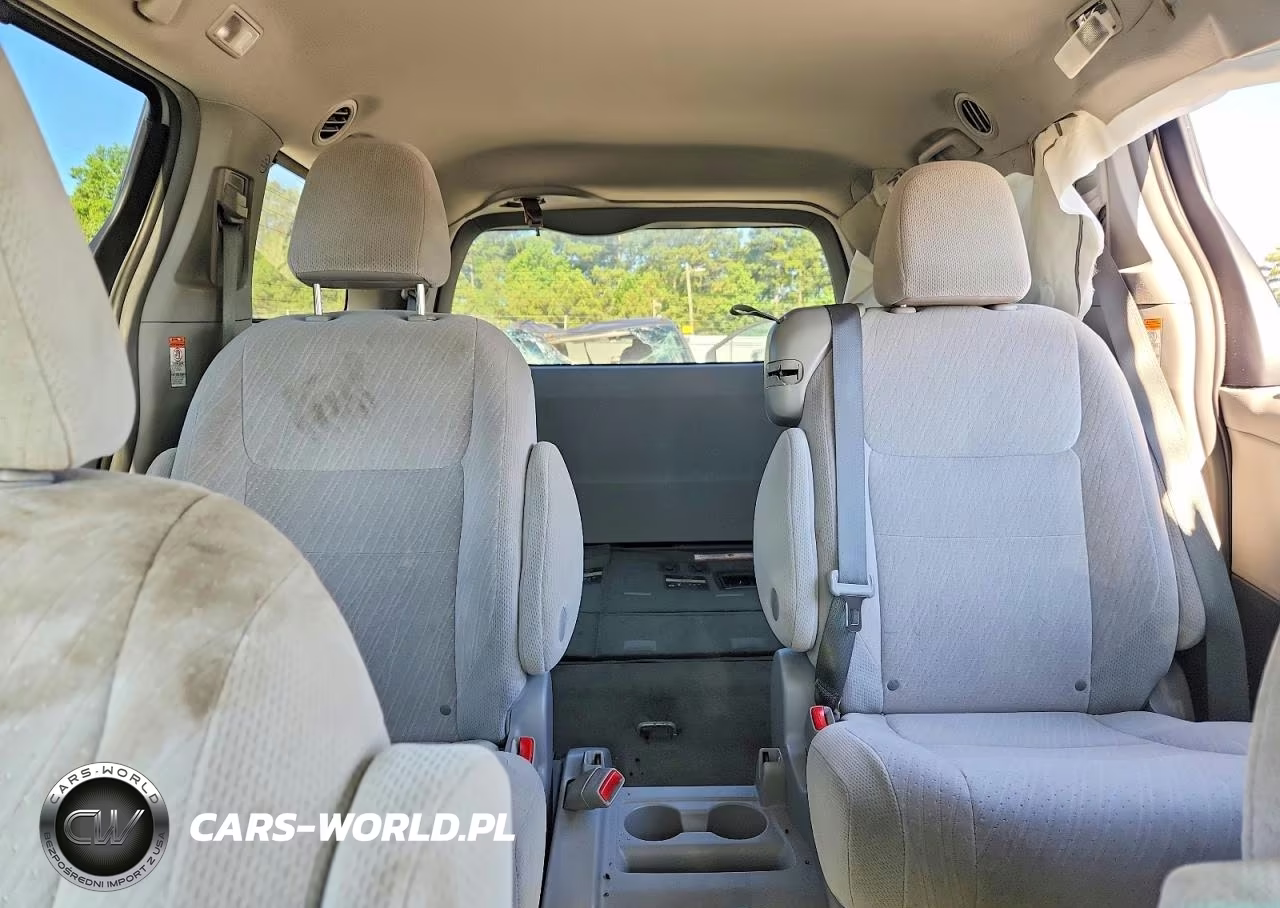 2016 Toyota Sienna Le VIN:5TDKK3DC9GS693618 - 10