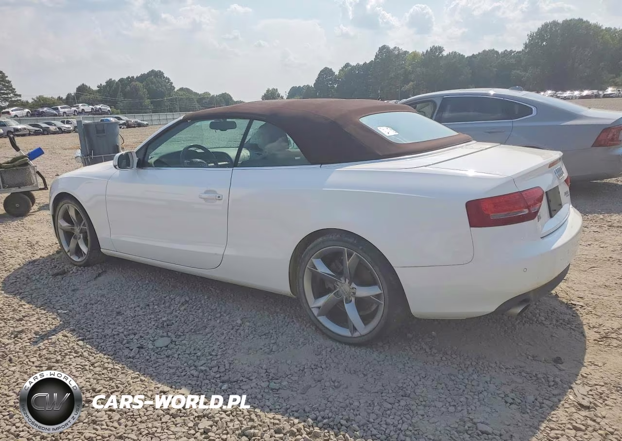 2011 Audi A5 Premium Plus VIN:WAULFAFHXBN001576 - 2
