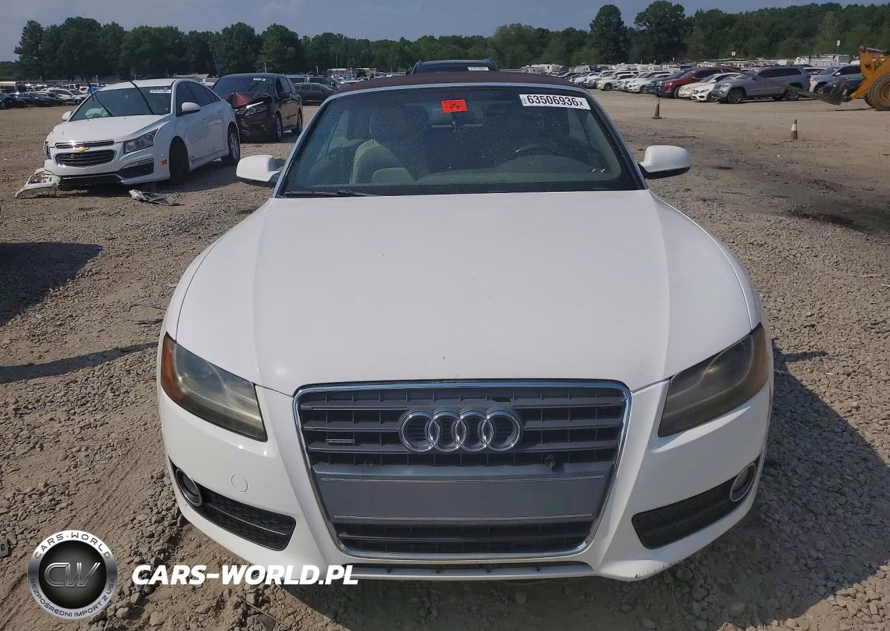 2011 Audi A5 Premium Plus VIN:WAULFAFHXBN001576 - 5