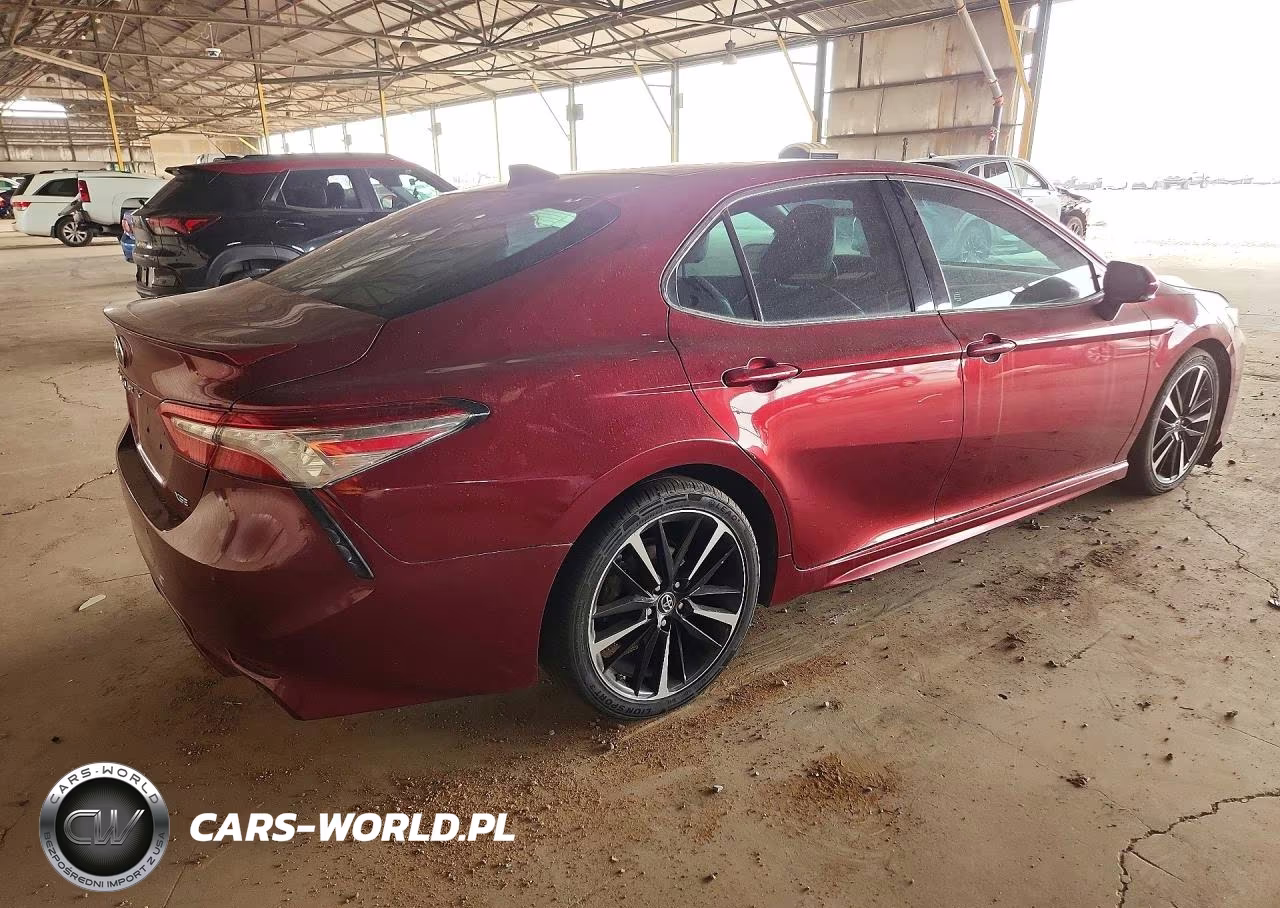 2018 Toyota Camry Xse V6 VIN:4T1BZ1HK0JU506718 - 3