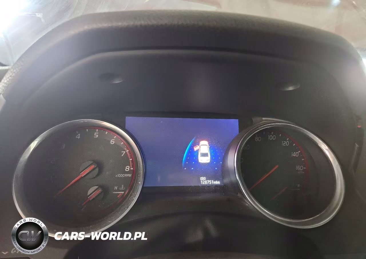 2018 Toyota Camry Xse V6 VIN:4T1BZ1HK0JU506718 - 9