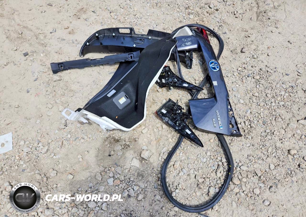 2020 Toyota Prius Xle Awd-E VIN:JTDL9RFU0L3016011 - 12