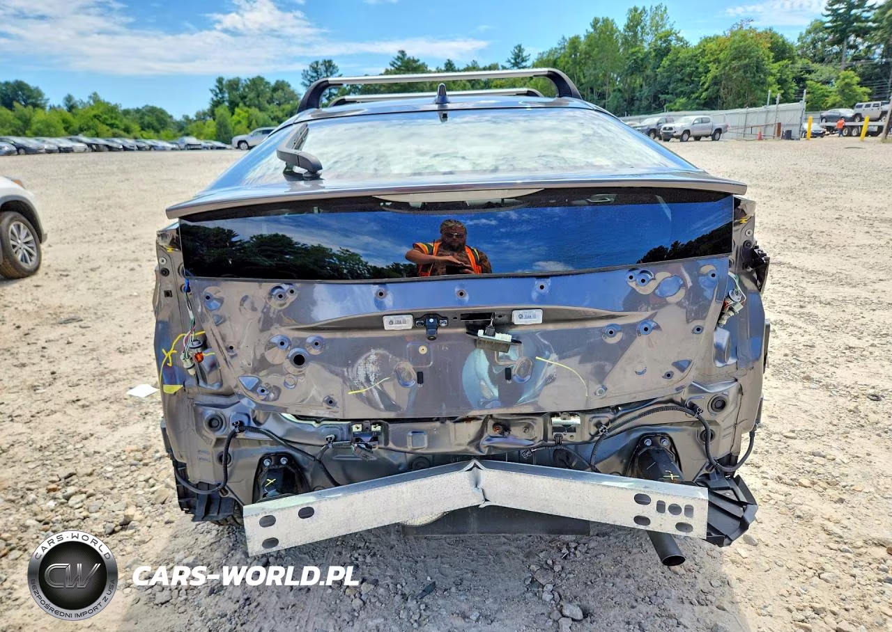 2020 Toyota Prius Xle Awd-E VIN:JTDL9RFU0L3016011 - 6