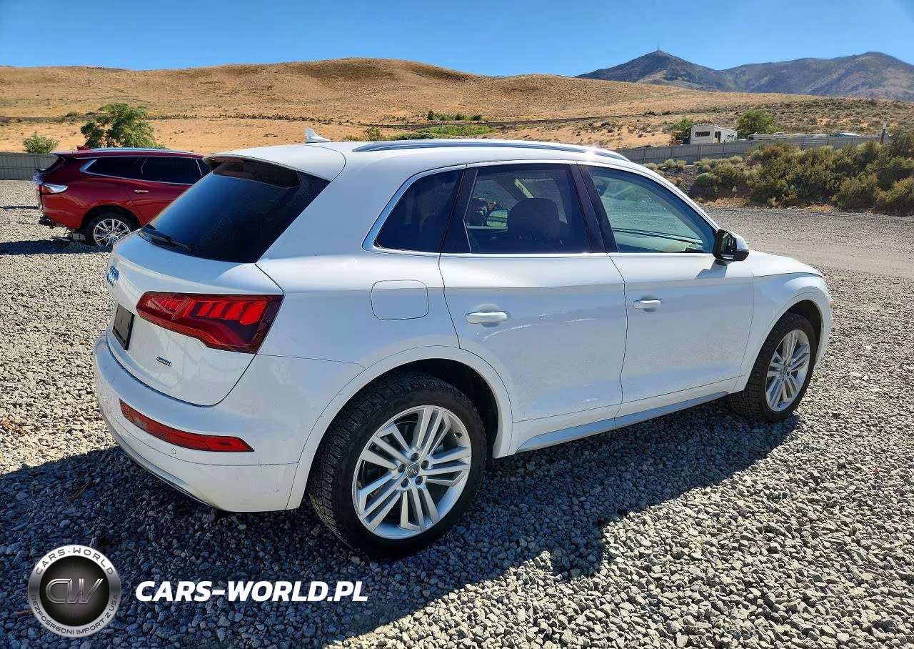 2019 Audi Q5 Premium Plus VIN:WA1BNAFY2K2031359 - 3