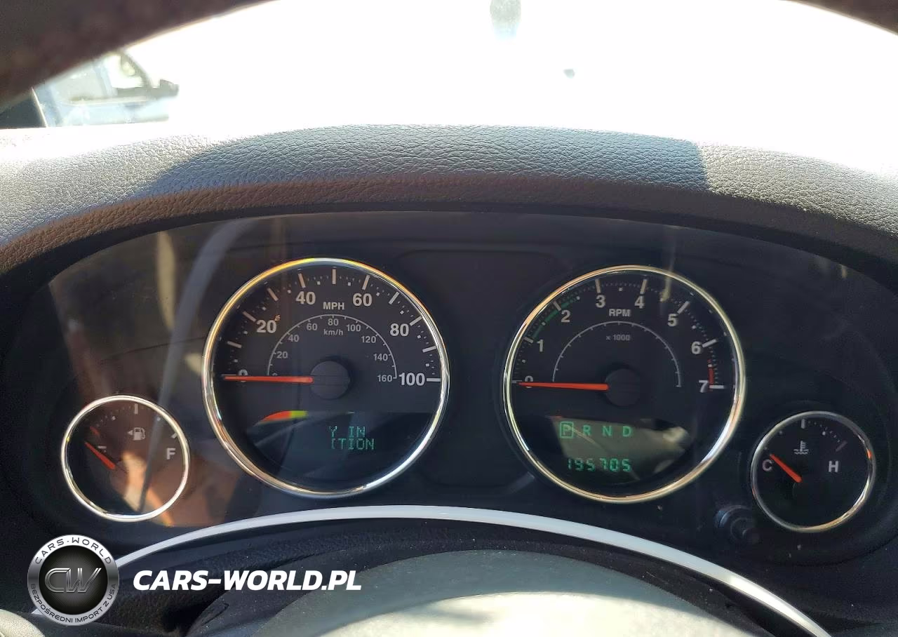2013 Jeep Wrangler Unlimited Sahara VIN:1C4BJWEGXDL548221 - 9