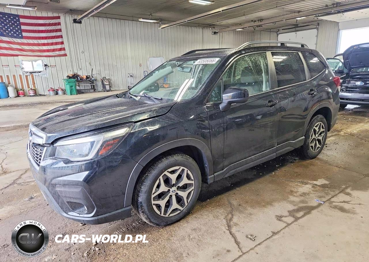 2021 Subaru Forester Premium – zdjęcie 1 z 12