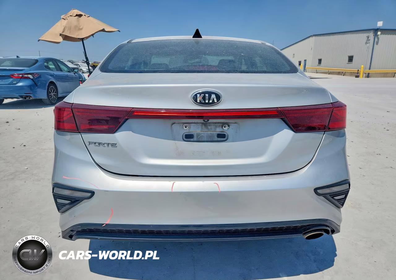 2019 Kia Forte Lxs VIN:3KPF24AD3KE086203 - 6