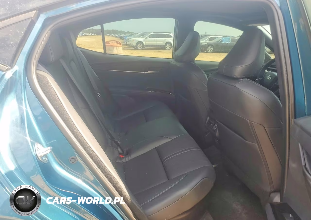 2026 Toyota Camry Xse VIN:4T1DAACK6TU277780 - 10