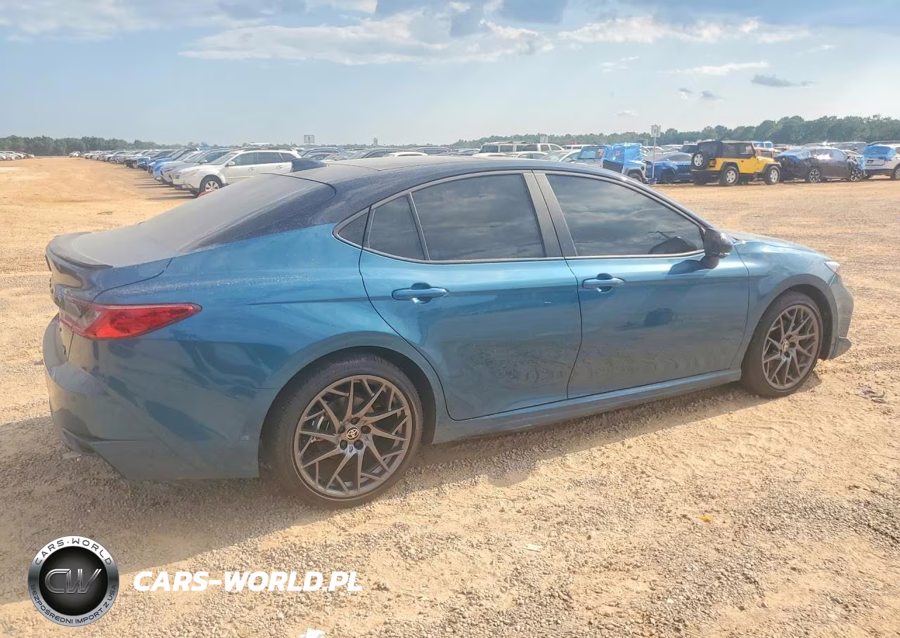 2026 Toyota Camry Xse VIN:4T1DAACK6TU277780 - 3
