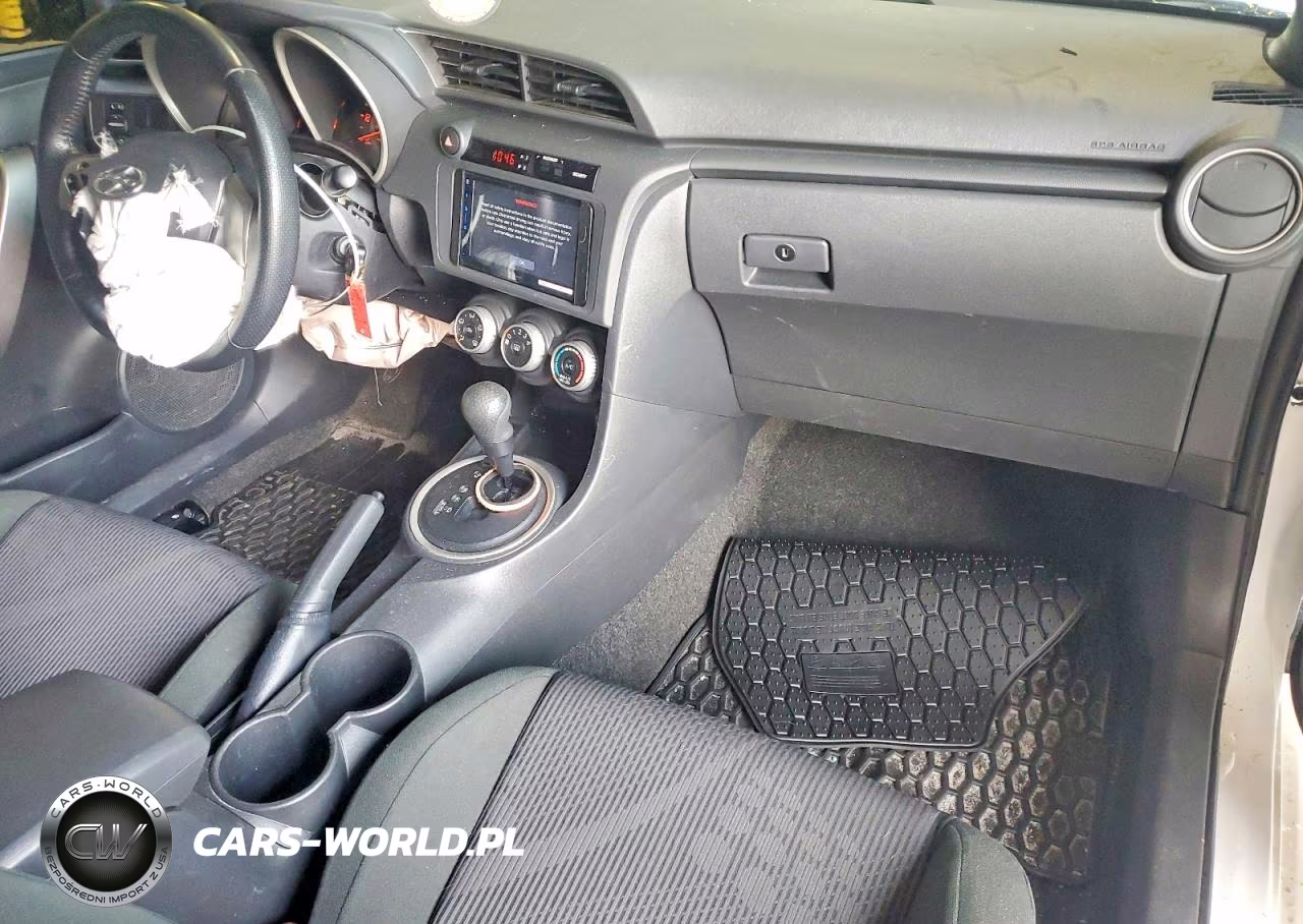 2011 Scion Tc Base VIN:JTKJF5C70B3007243 - 8