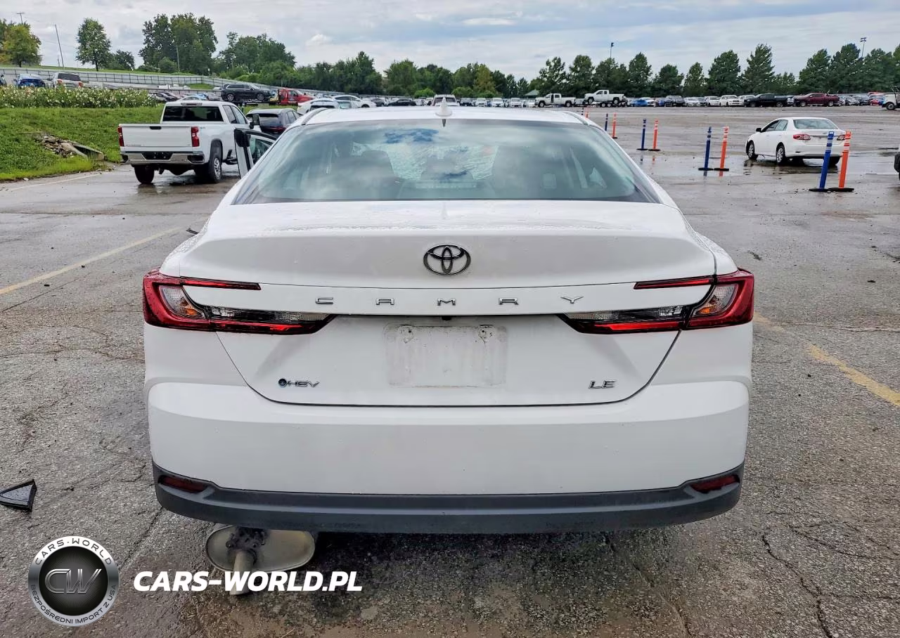 2026 Toyota Camry Le VIN:4T1DAACK8TU730829 - 6