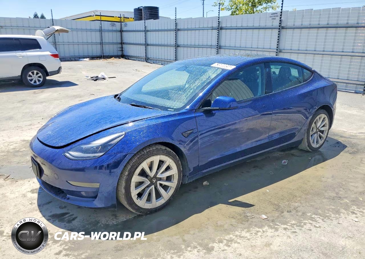 2022 Tesla Model 3 – zdjęcie 1 z 12