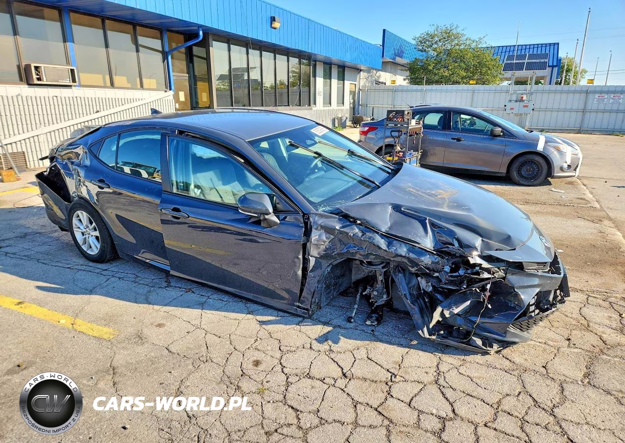 2025 Toyota Camry Le VIN:4T1DAACK7SU001669 - 4