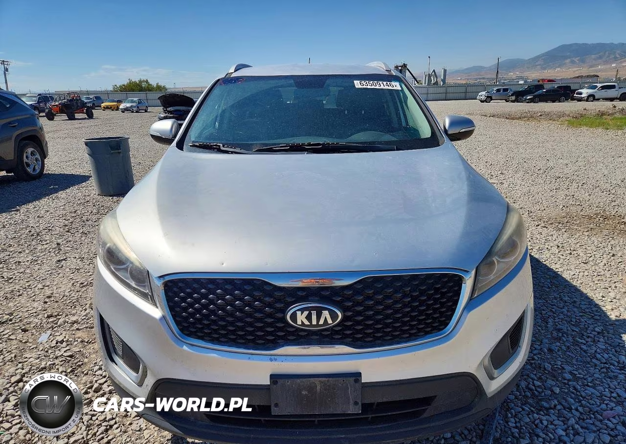 2017 Kia Sorento Lx V6 VIN:5XYPGDA5XHG233272 - 5