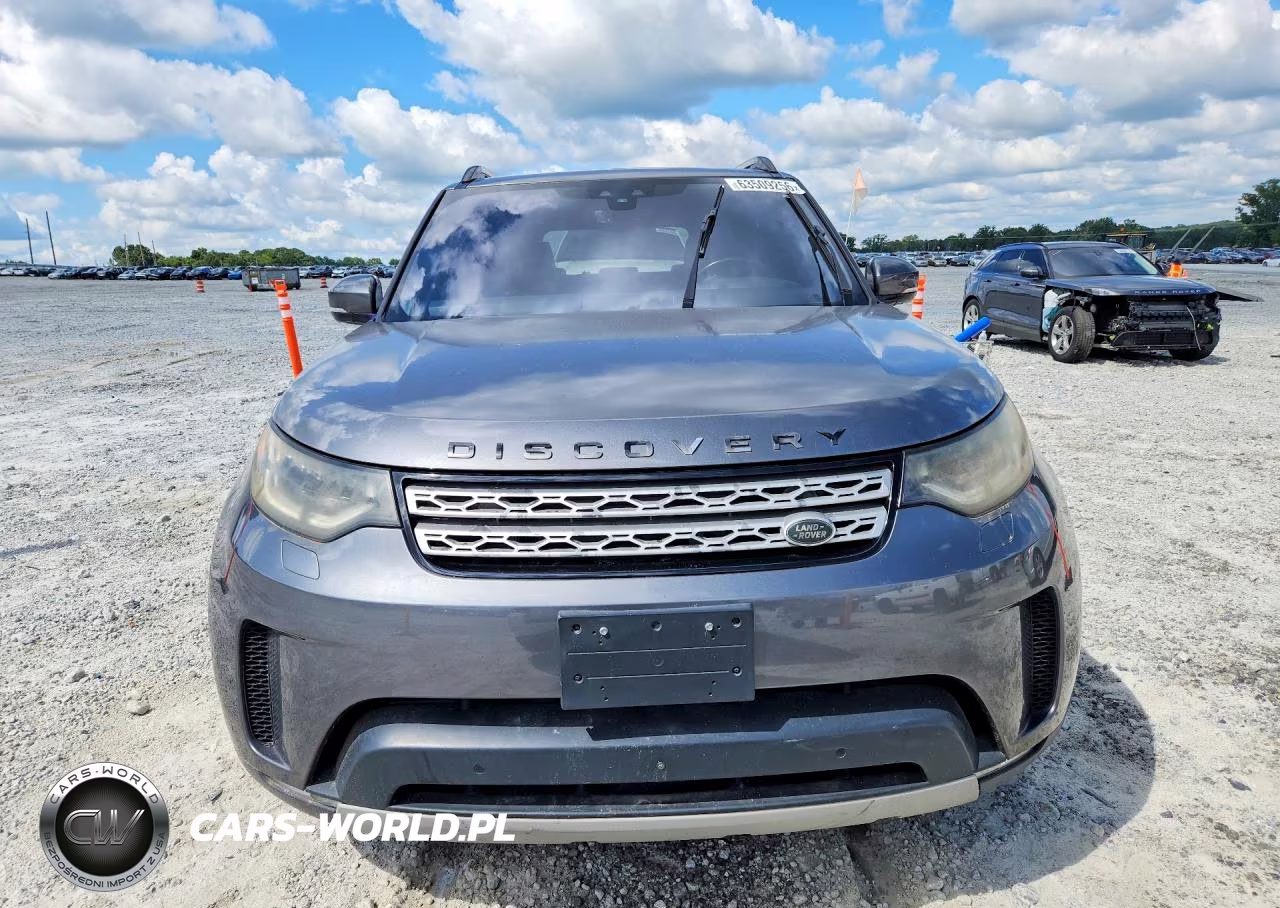 2017 Land Rover Discovery Hse Luxury VIN:SALRHBBV0HA043840 - 5