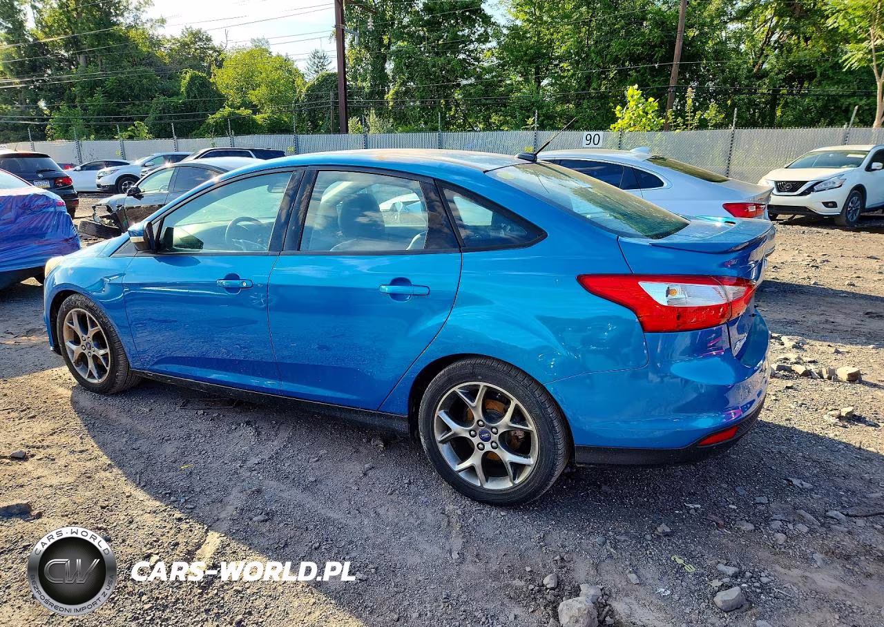 2014 Ford Focus Se VIN:1FADP3F27EL217158 - 2