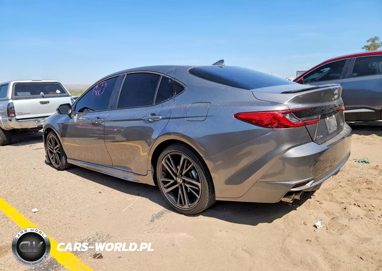 2025 Toyota Camry Xse VIN:4T1DAACK1SU586782 - 2