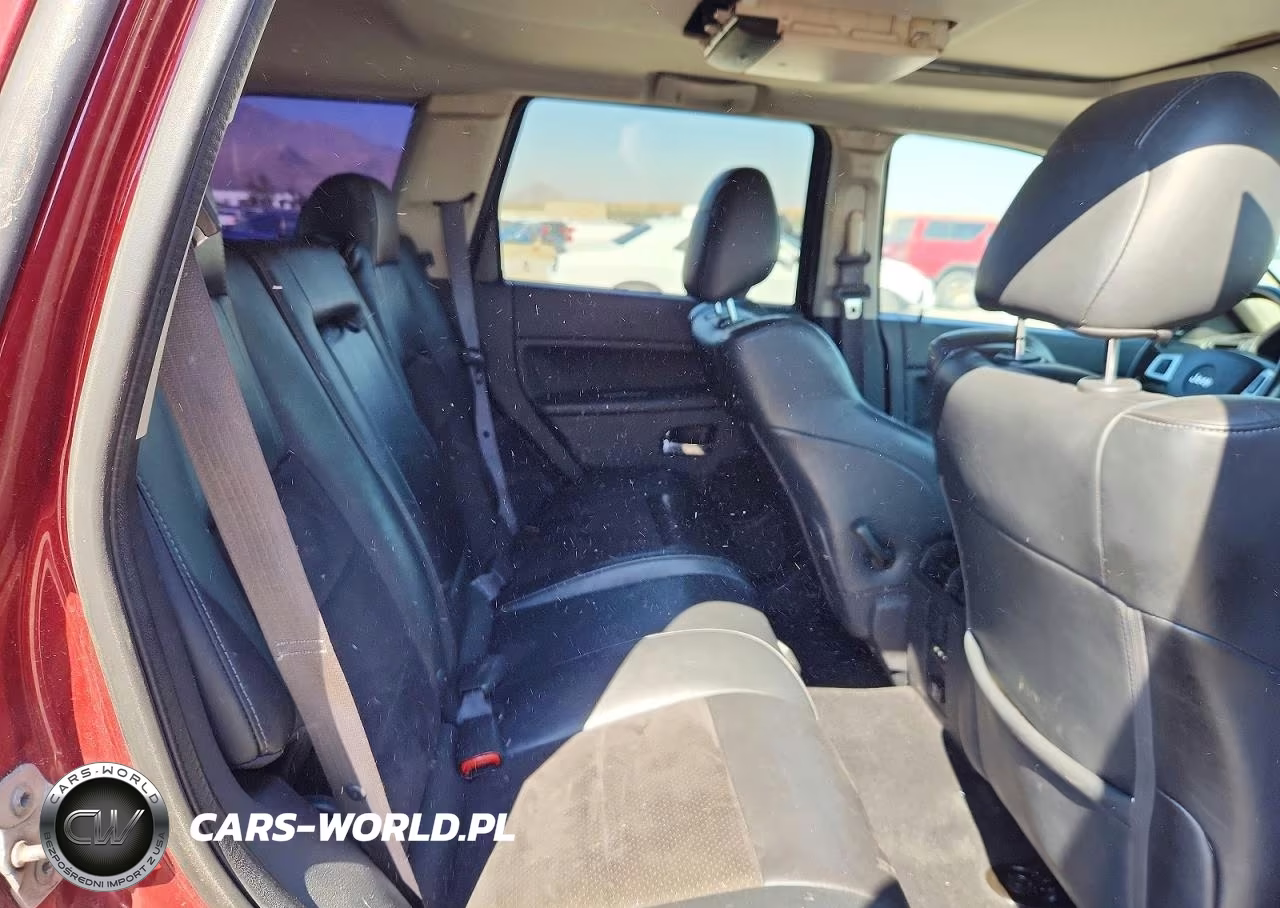 2008 Jeep Grand Cherokee Srt-8 VIN:1J8HR78358C143626 - 10