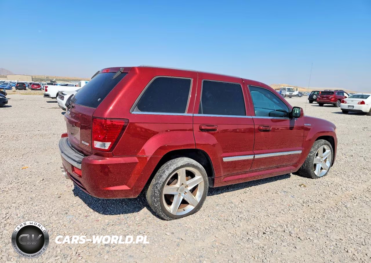 2008 Jeep Grand Cherokee Srt-8 VIN:1J8HR78358C143626 - 3