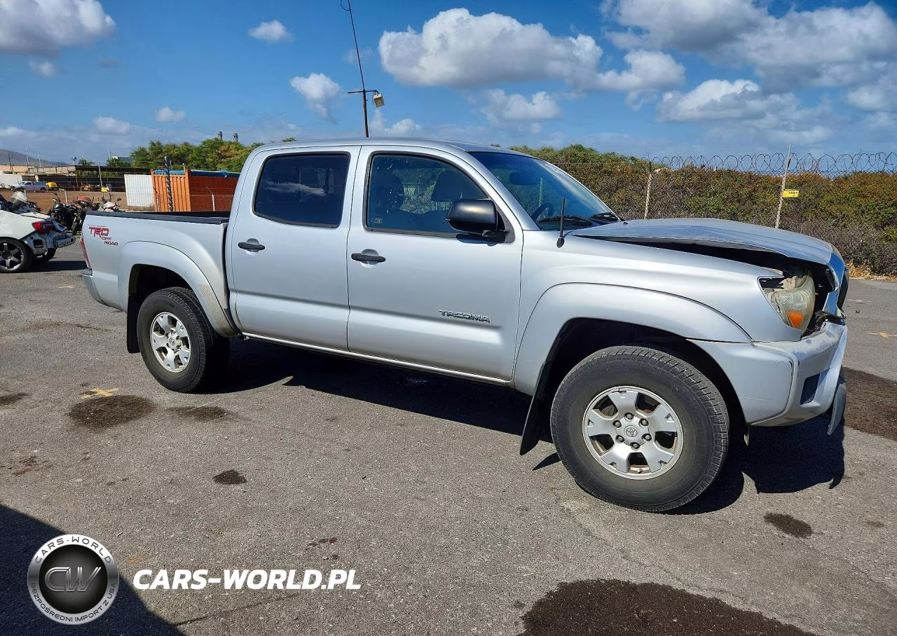 2012 Toyota Tacoma Double Cab VIN:5TFJX4GN2CX008542 - 4