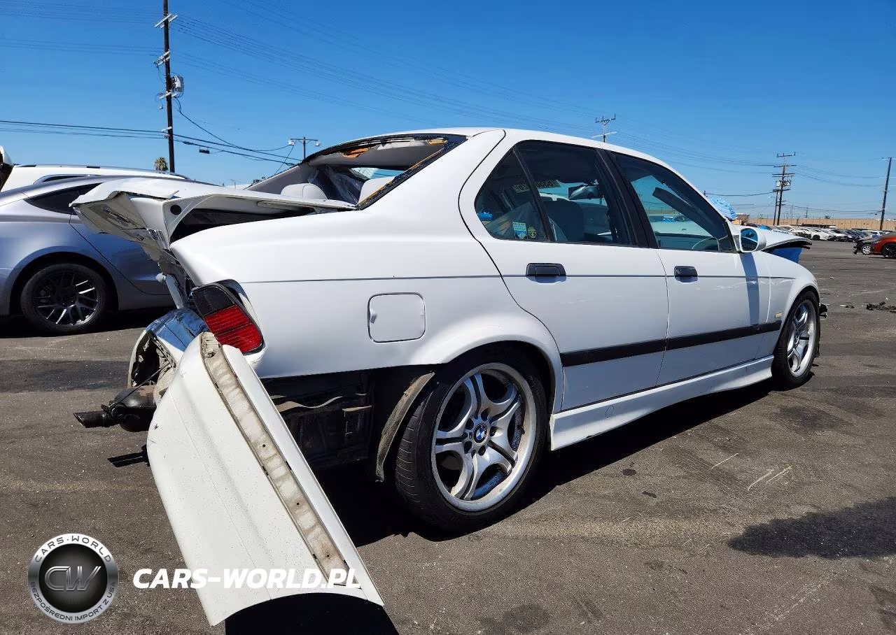 1998 BMW 328 I Automatic VIN:WBACD4324WAV61243 - 3