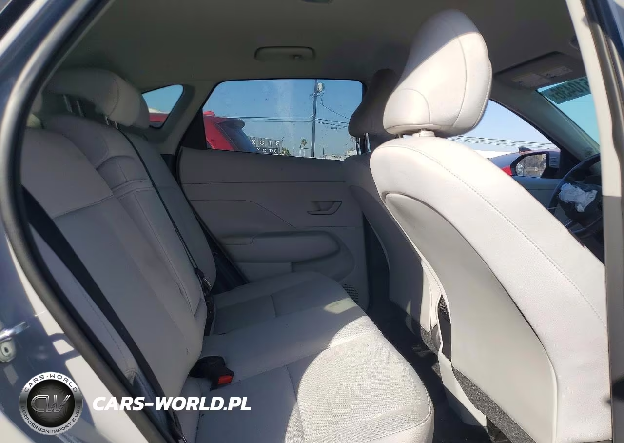 2025 Hyundai Kona Sel VIN:KM8HC3A65SU031816 - 11