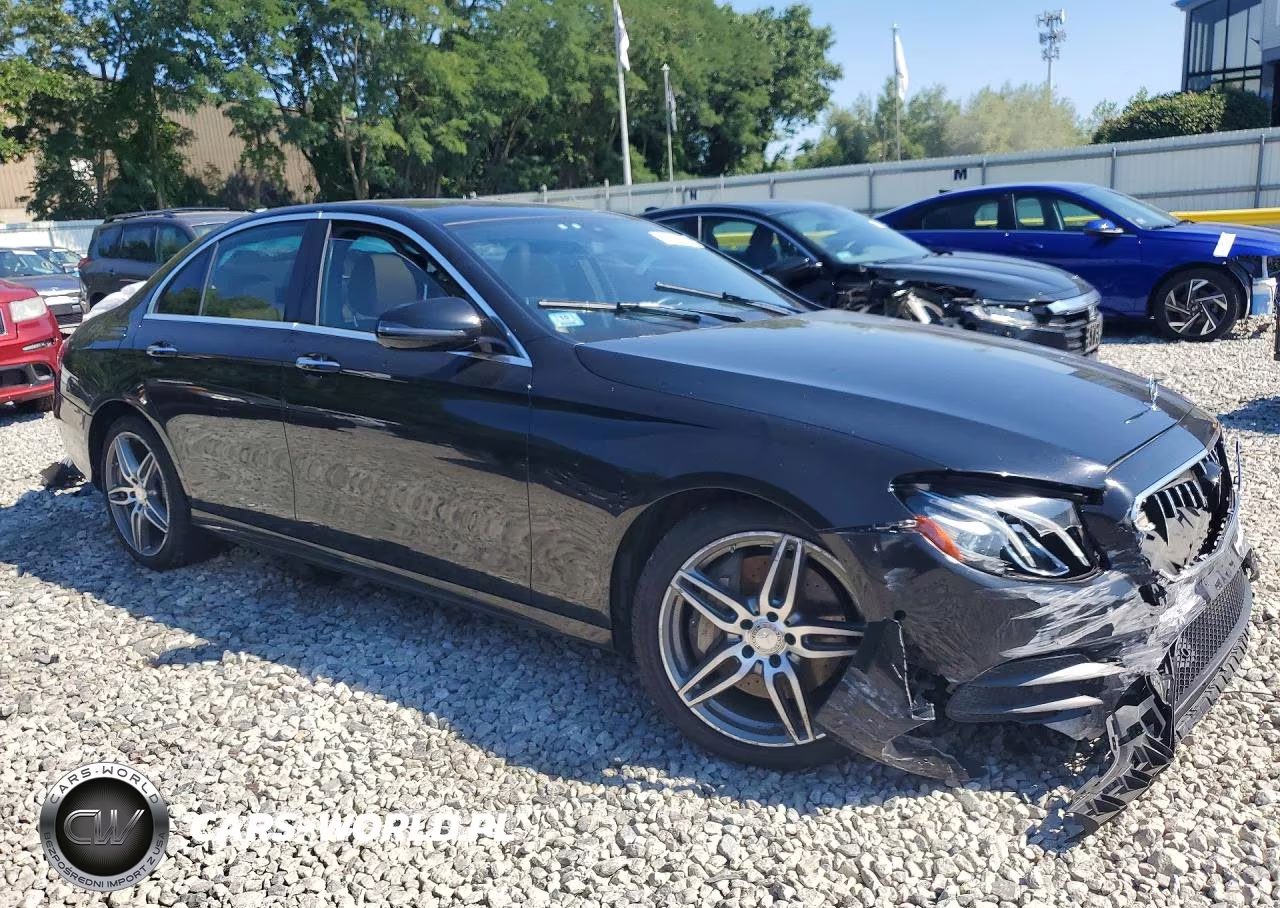 2018 Mercedes-Benz E 300 4Matic VIN:WDDZF4KBXJA328460 - 4