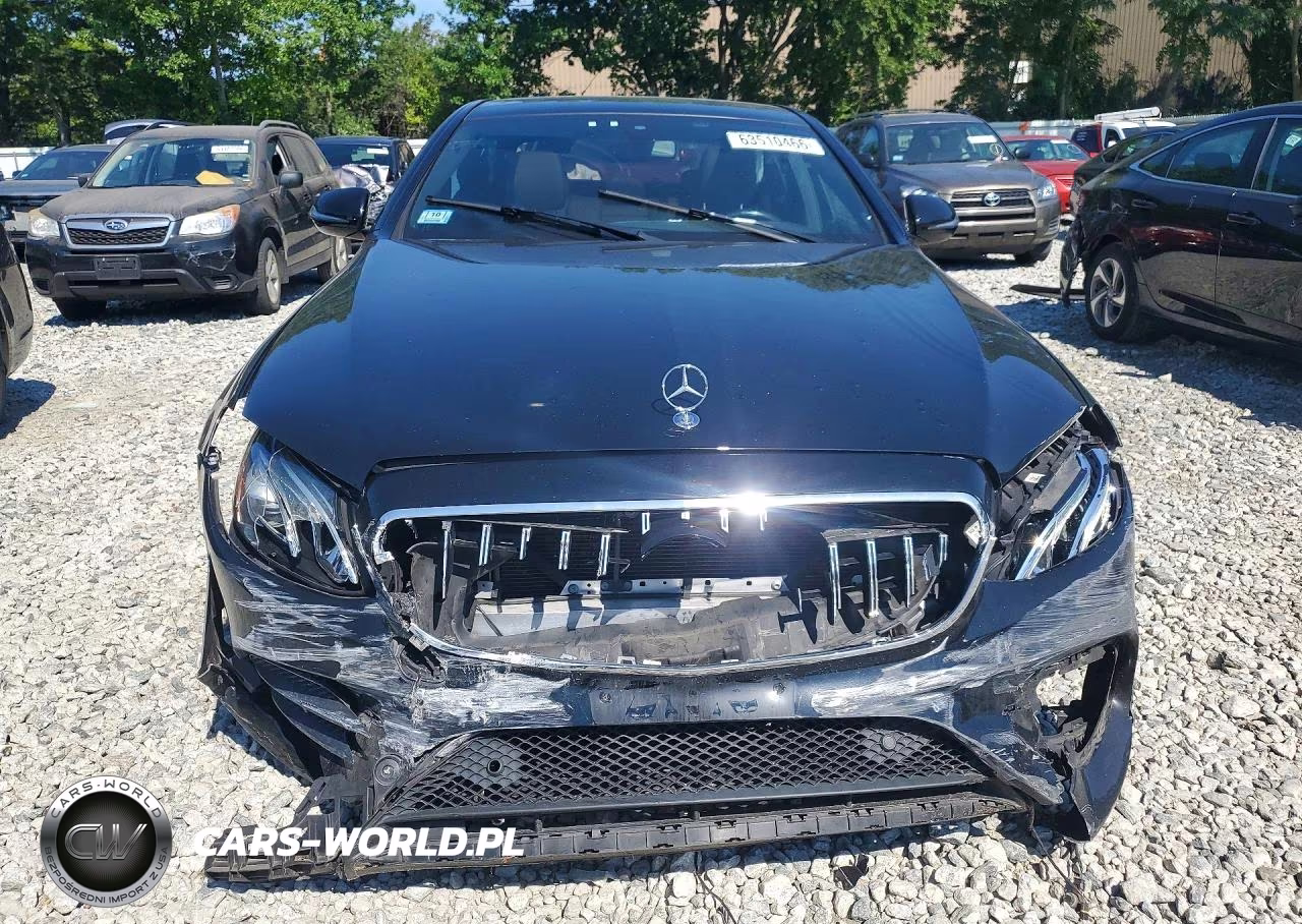 2018 Mercedes-Benz E 300 4Matic VIN:WDDZF4KBXJA328460 - 5