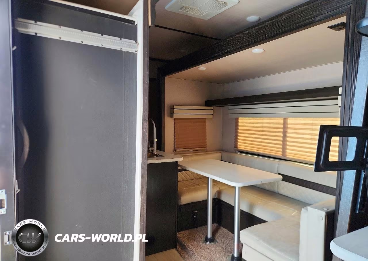 2018 Forest River Xlr Hyper Lite Camper VIN:4X4TXLF22JF165026 - 5