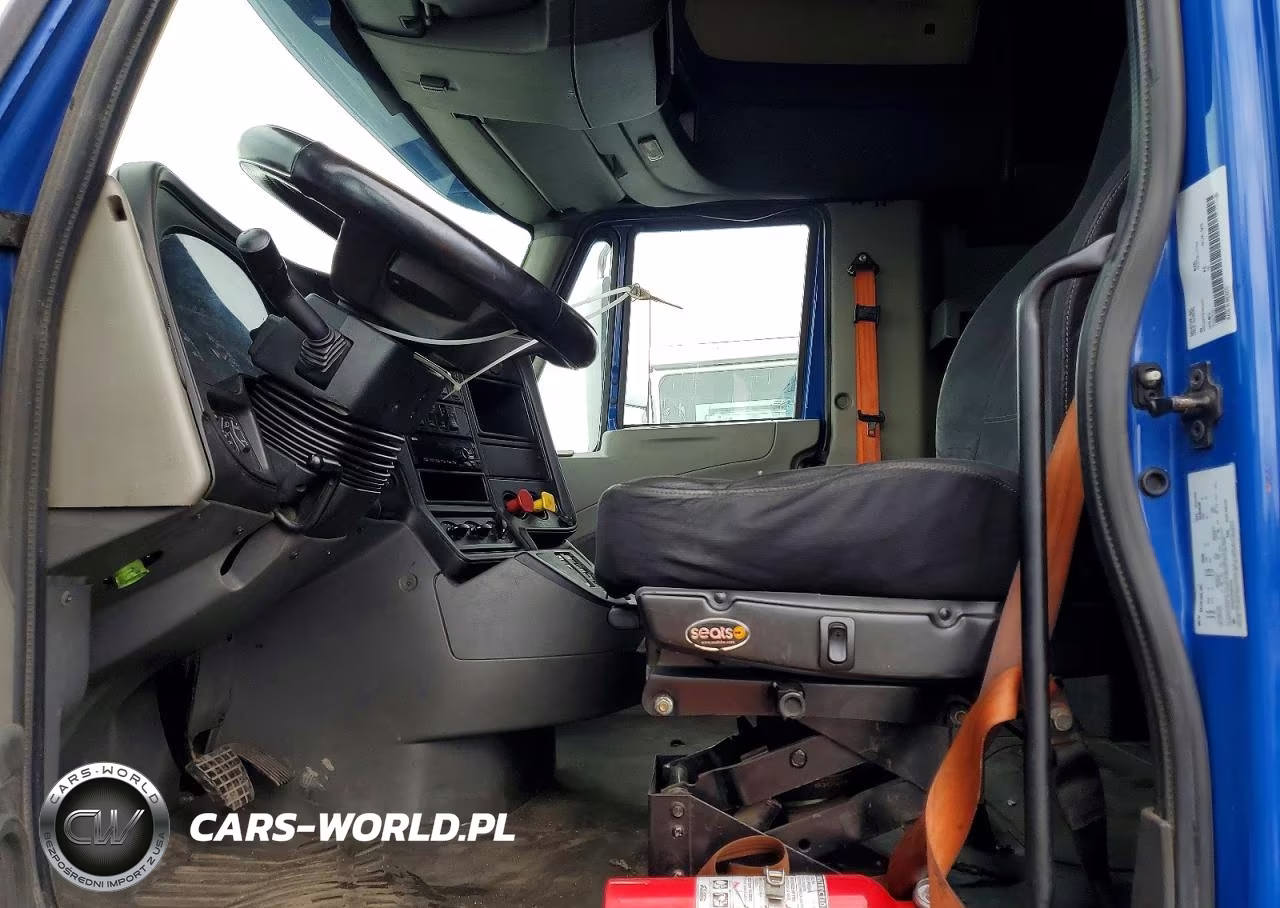 2015 International Prostar VIN:3HSDJAPR0FN653475 - 7