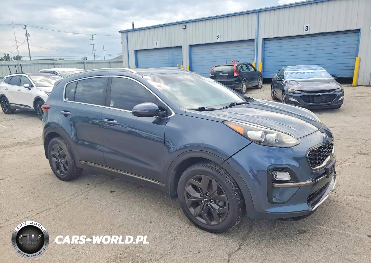 2020 Kia Sportage S VIN:KNDP63AC8L7634787 - 4