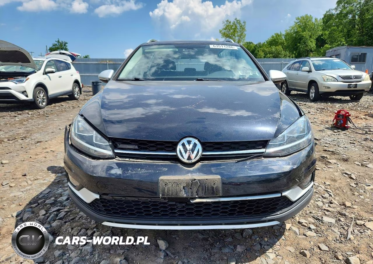 2018 Volkswagen Golf Alltrack S VIN:3VWH17AU6JM756177 - 5