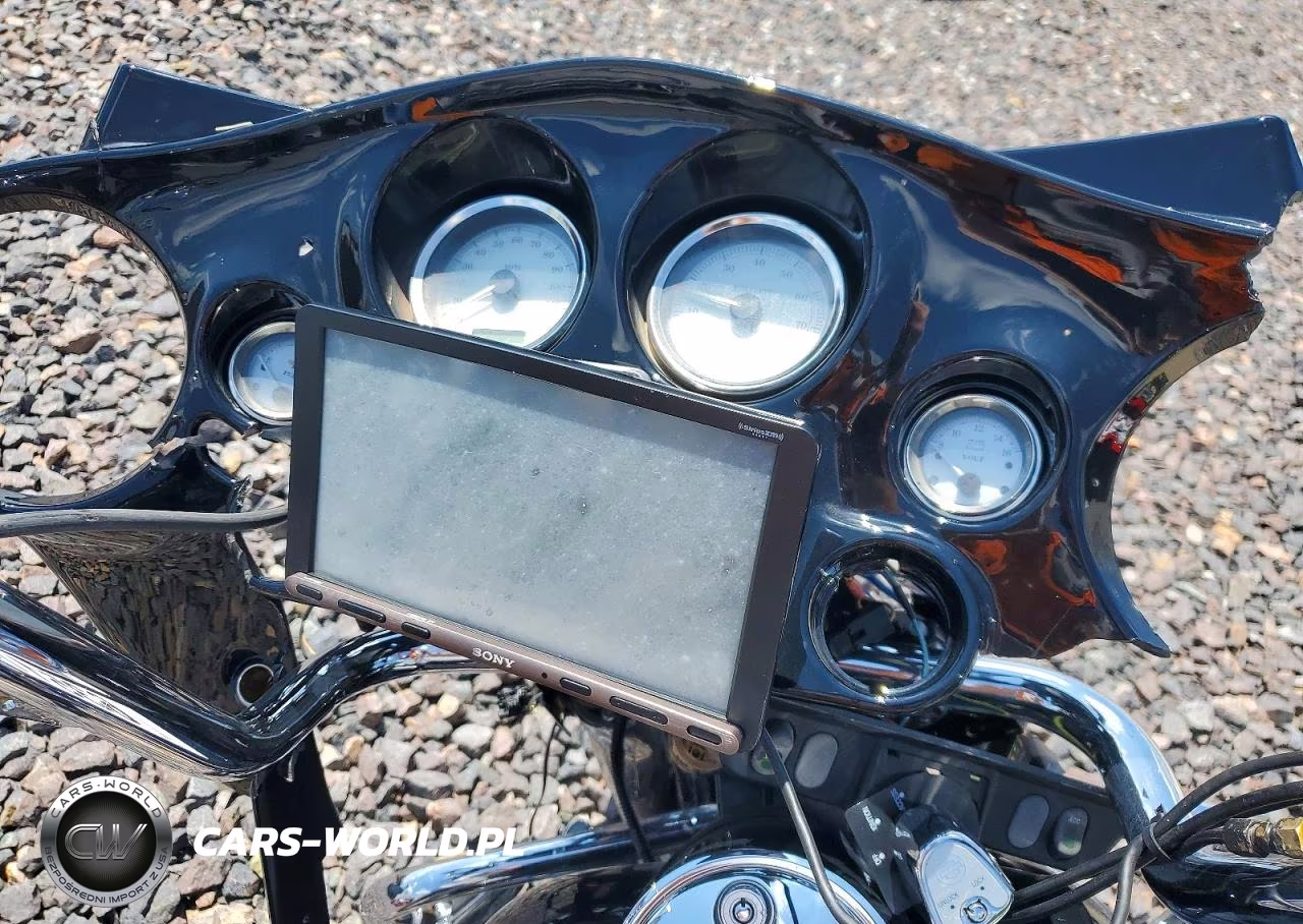 2006 Harley-Davidson Flhxi VIN:1HD1KBW136Y676381 - 7