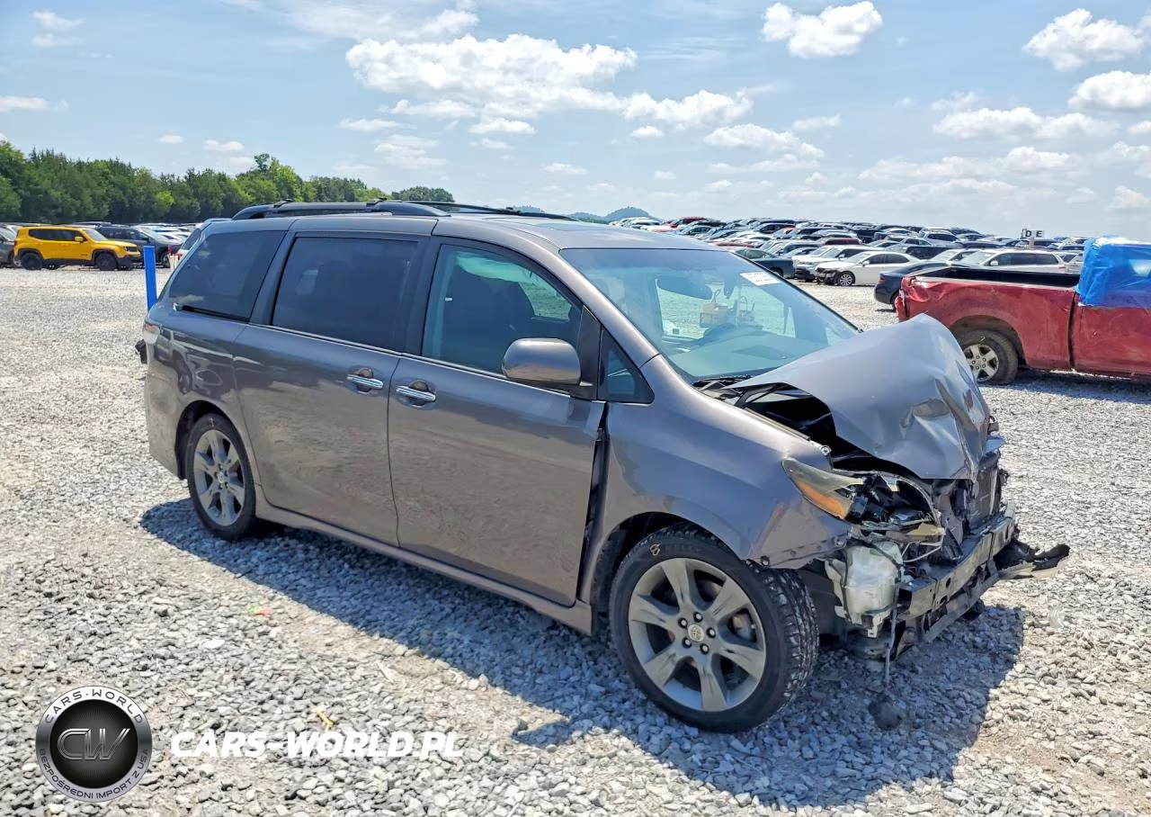 2016 Toyota Sienna Se VIN:5TDXK3DCXGS702803 - 4